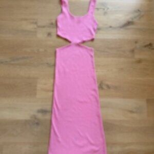 MABLE ROCIO KNIT CUT OUT MIDI DRESS IN PINK SIZE: SMALL
